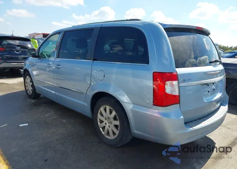 2013 Chrysler Town & Country Touring z USA, uszkodzony, nr VIN 2C4RC1BG8DR621027